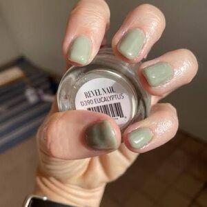 Revel Nail Eucalyptus D390 Dip Powder